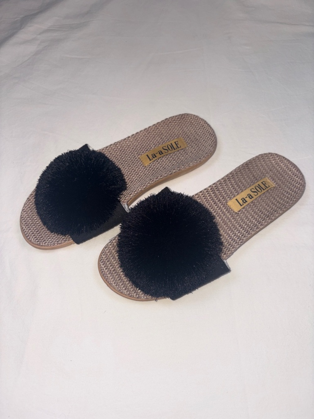La.a SOLE Black Pom-Pom Slide Mules